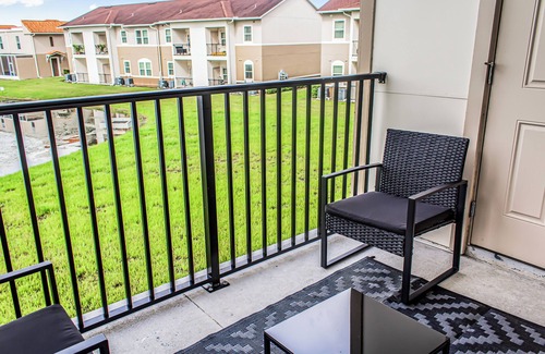 Kissimmee Apartment | Blue Haven - Cozy 1BR Boho