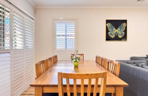 Jordan Springs Villa | Blue Haven Retreat - Jordan Springs