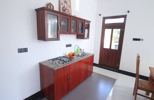 Seeduwa - Katunayake House | Blue heaven