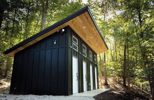Primrose RV Rental | Blue Heron's Nest-Glamping Tent in the Gorge w/AC