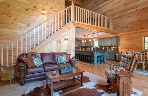 Ovid House | Blue Heron Shores Estate: Upscale Lodge on Cayuga Lake - Close to Ithaca!"