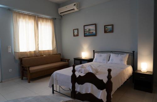 Nea Alikarnassos Apartment | Blue Home Studio
