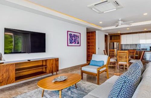 Mismaloya Apartment | Blue Horizon 804 @ Residences