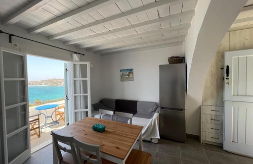Maragas Apartment | Blue Horizon II