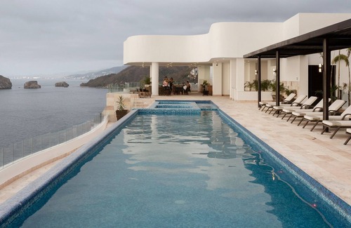 South Shore Hotel Area Apartment | Blue Horizon Residences