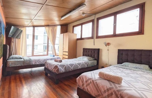 La Mariscal Hotel | Blue house la floresta