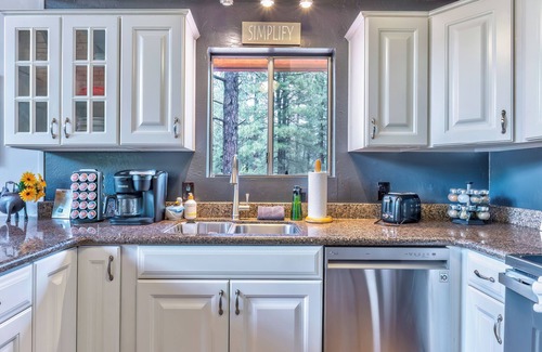 Munds Park Ski Chalet | Blue Jay Vista - beautiful getaway