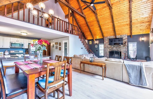 Munds Park Ski Chalet | Blue Jay Vista - beautiful getaway