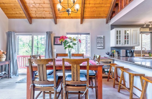 Munds Park Ski Chalet | Blue Jay Vista - beautiful getaway