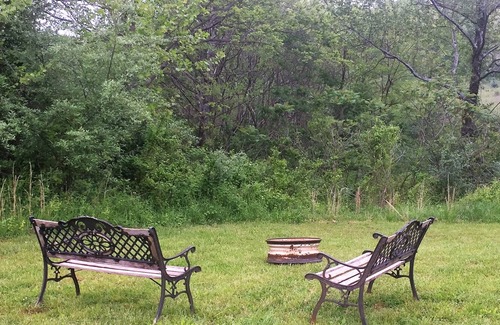 Logan Cottage | Blue Lagoon - Cabins in Hocking