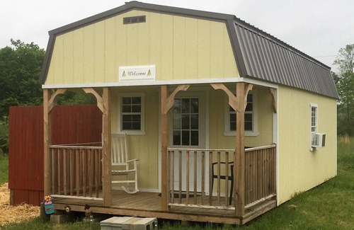 Logan Cottage | Blue Lagoon - Cabins in Hocking