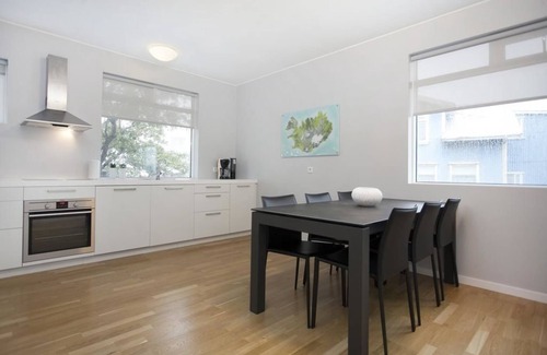 Downtown Apartment | Blue Luxury Apartments