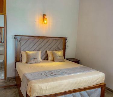 Negombo Bed & Breakfast | Blue Mangrove lagoon by serenity