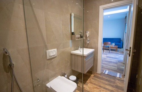 Durres Hotel | Blue Marine Hotel