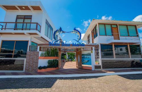 Puerto Baquerizo Moreno Hotel | Blue Marlin Galápagos, Hotel & SPA