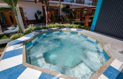 Puerto Baquerizo Moreno Hotel | Blue Marlin Galápagos, Hotel & SPA