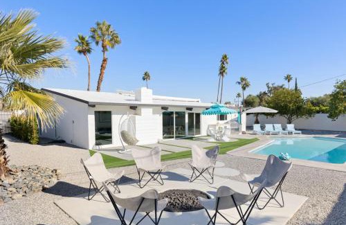 Racquet Club Estates House | Blue Martini