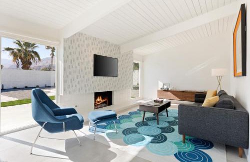 Racquet Club Estates House | Blue Martini