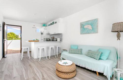 Cap d'Artrutx Apartment | Blue Moon