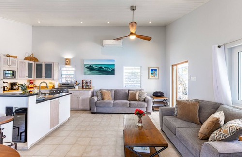 Cart Path Villa | Blue Moon Villa