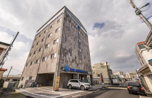 Seongsan Hotel | Blue Mountain Hotel