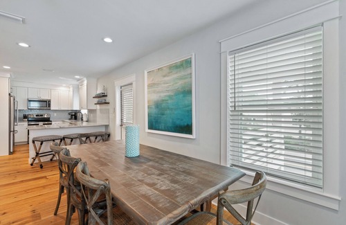 Lakeside at Blue Mountain Beach House | Blue Mountain Beach | Private Pool | 5 Bikes | Pet-Friendly