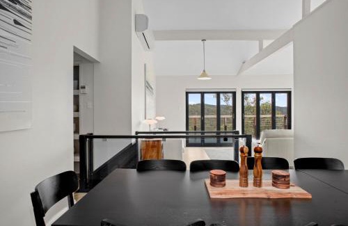 Wentworth Falls House | Blue Mountain Views