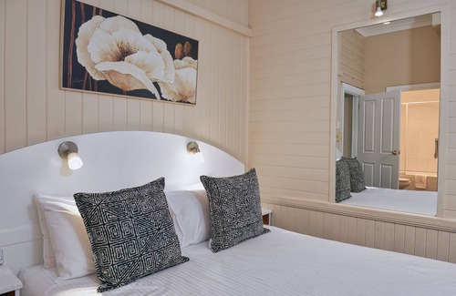 Katoomba Hotel | Blue Mountains Heritage Motel