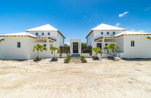San Pedro Villa | Blue Oasis and Pool Club at Mahogany Bay