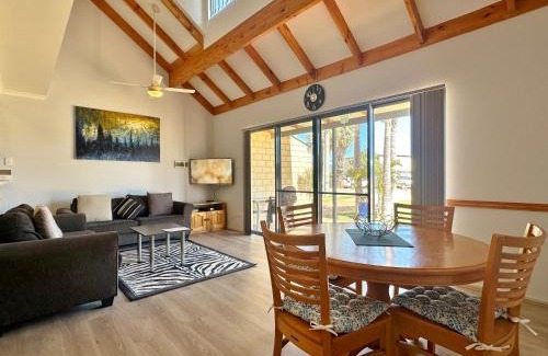 Kalbarri Apartment | Blue Ocean Villa 3 - Kalbarri, WA