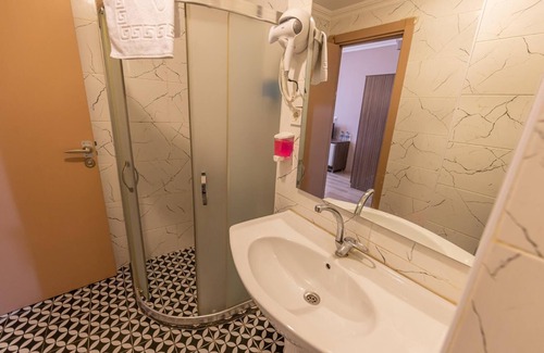 Sirinevler Mahallesi Hotel | Blue Otel