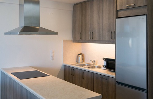 Platanes Villa | Blue oyster Beachfront villa, No car needed 3