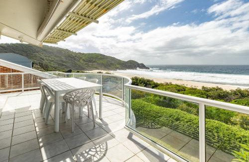 Boomerang Beach House | Blue Pacific