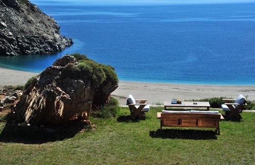 Andros Apartment | Blue Residence above Zorgos beach
