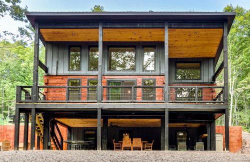 Copperhill House | Blue Ridge Adventure Base Grill, Play, Explore!