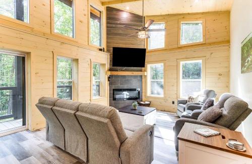 Copperhill House | Blue Ridge Adventure Base Grill, Play, Explore!