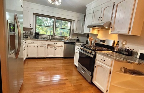 Brevard House | Blue Ridge Bound in beautiful Connestee Falls is mountain living at it’s finest