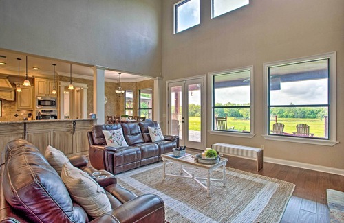 Westminster House | Blue Ridge Home w/Game Room: 14 Mi to McKinney!