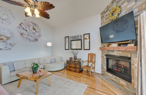 Roaring Gap Cottage | Blue Ridge Mountain Golf Resort Home w/ Views!