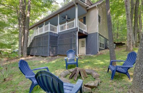 Sapphire House | Blue Ridge Mtn Escape Home with Deck and Fire Pit!