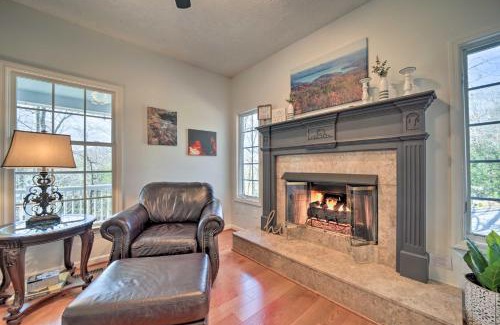 Sapphire House | Blue Ridge Mtn Escape Home with Deck and Fire Pit!