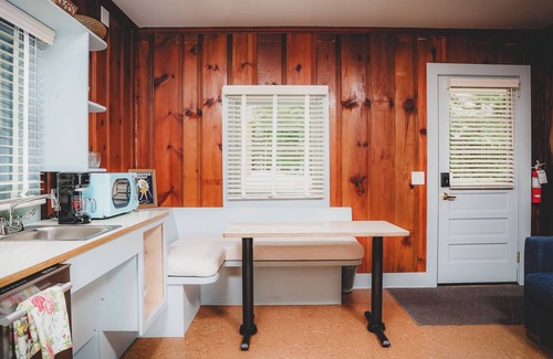 Boone Hotel | Blue Ridge Tourist Court