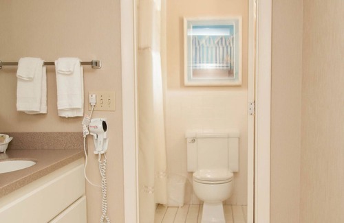 South Yarmouth Hotel | Blue Rock Resort