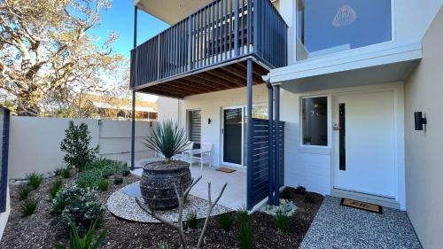 Sawtell Apartment | Blue Salt Two
