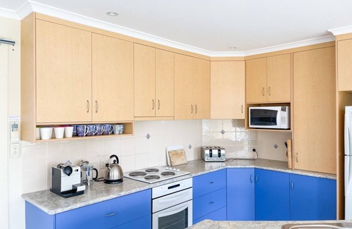 Waterhouse House | Blue Sands - Located within 500 meters of Robe's famous Long Beach.