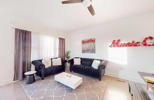 Katie Hill Neighborhood House | Blue Sapphire 4