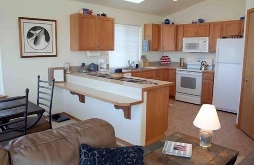 Ocean City House | Blue Sea Beach Home Hot Tub Wifi Short walk to Ocean City Beachn