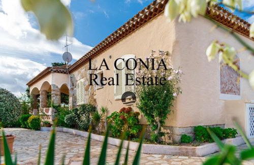 Cannigione House | blue sea villa
