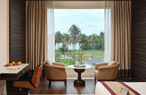 Chavakkad Hotel | Blue Serene Resorts