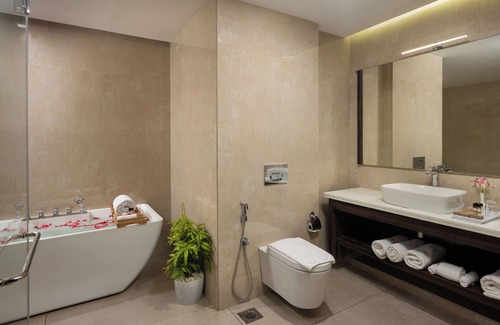 Chavakkad Hotel | Blue Serene Resorts